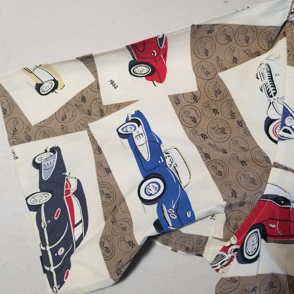 Reyn Spooner XL 2000's Classic Cars - Picture 4 of 5